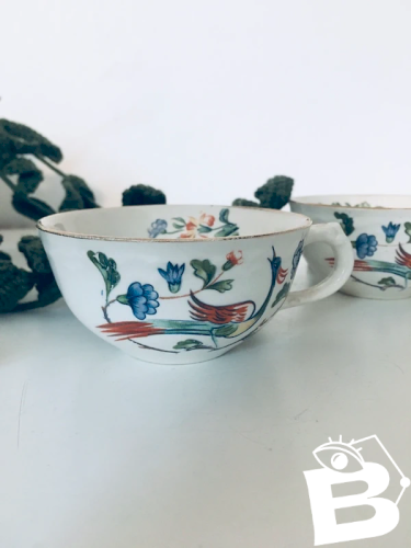 Tasses anciennes Frères BOCH