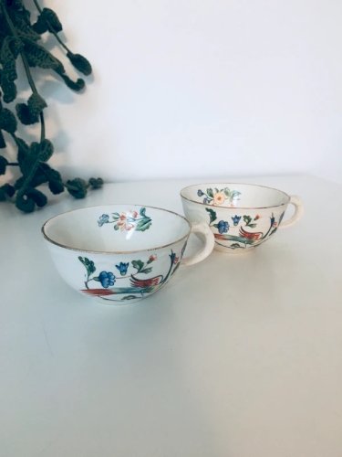Tasses anciennes Frères BOCH