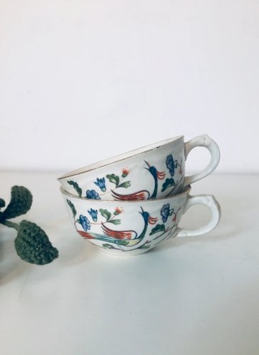 Tasses anciennes Frères BOCH