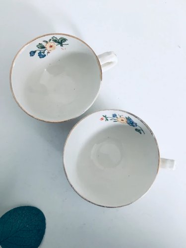 Tasses anciennes Frères BOCH