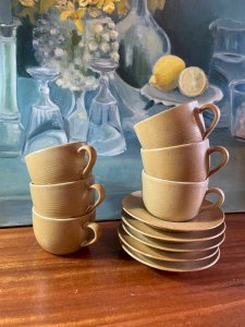 Vintage speckled stoneware mugs