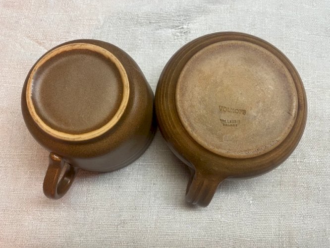 Tasses en grès vintage Volkoff Vallauris