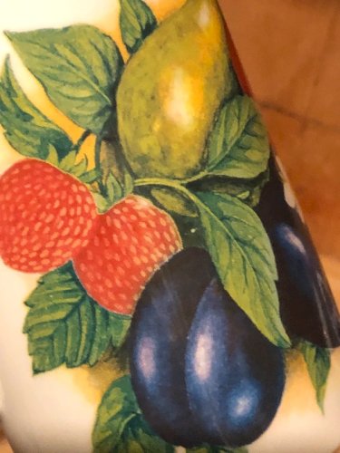 Tasses en porcelaine Roy Kirkham