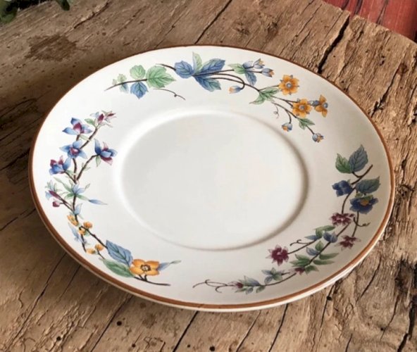 Tasses et soucoupes vintage Woodhill