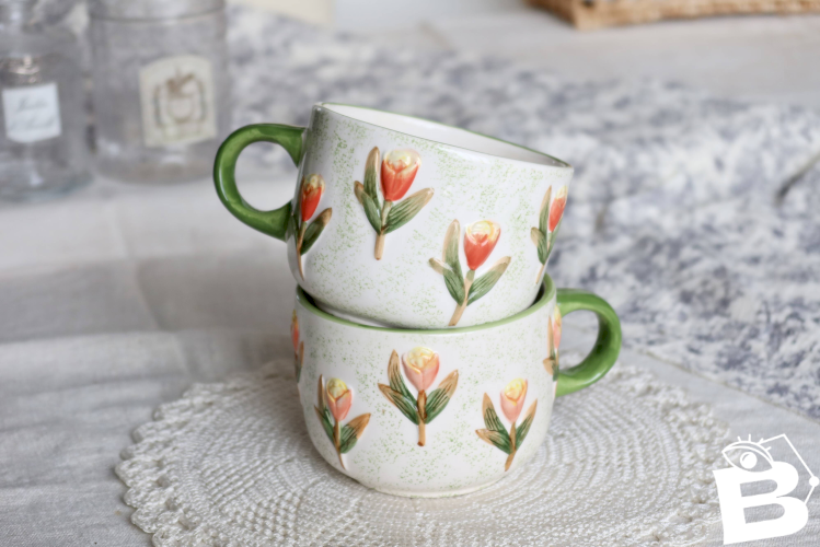 Tasses / mugs barbotine vintage - Motif tulipe - Tons orange et vert