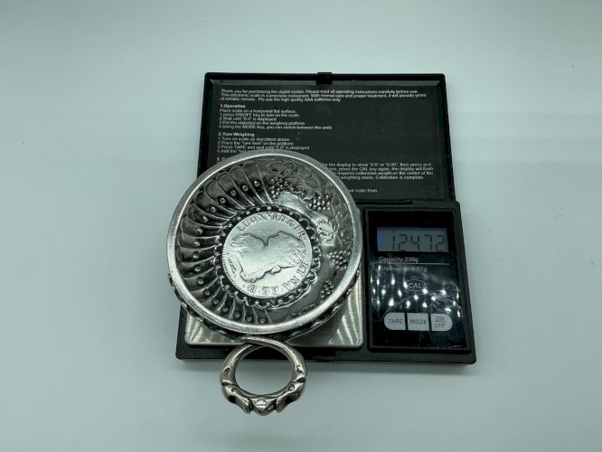 Tastevin royal en argent massif  écu “aux branches d’olivier” Louis XVI (1779)