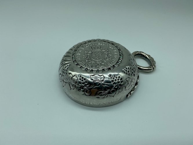 Tastevin royal en argent massif  écu “aux branches d’olivier” Louis XVI (1779)