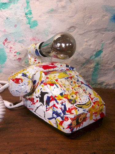 Téléphone a touche lampe customisé