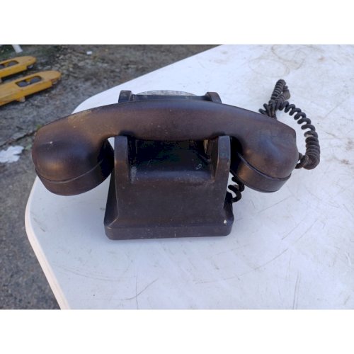 Téléphone en Bakélite Ericson