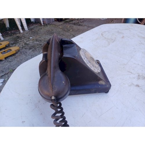 Téléphone en Bakélite Ericson