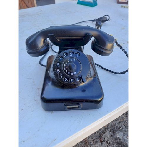 Téléphone en Bakélite Siemens