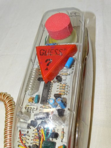 -TELEPHONE VINTAGE BOITIER TRANSPARENT GUESS des années 1980/90  COLLECTION    D