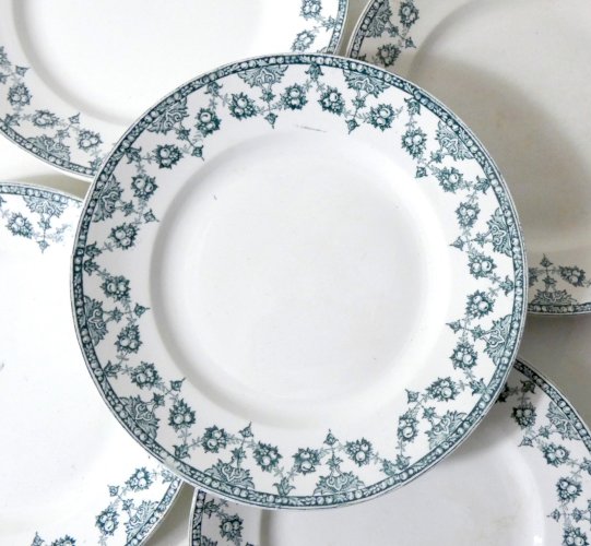 Terre de fer 6 assiettes plates Art Déco modèle NORMAND