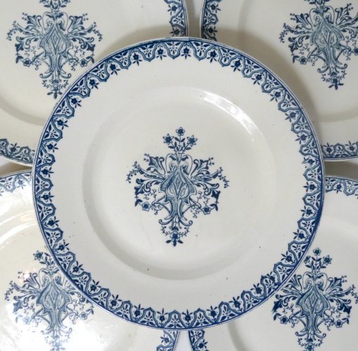 Terre de fer 8 assiettes plates Art Déco modèle ALHAMBRA bleu SALINS