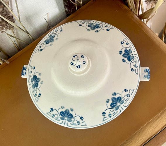 Terre de Fer - Plat de service ou soupière Baudin - Badonviller 