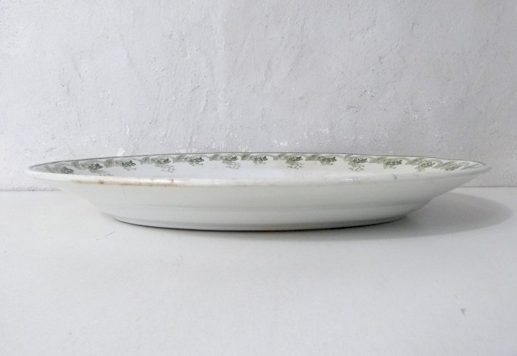 terre de fer plat ovale VIOLETTA .