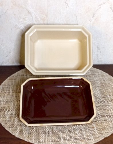 Terrine en grès Émile Henry marron – Années 1980 – Made in France – Excellent état – Pièce rare et collectible