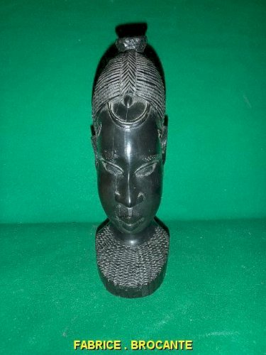 TETE AFRICAINE EN BOIS