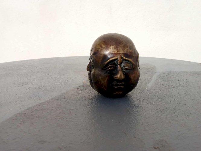 Tête de Bouddha à quatre faces en bronze