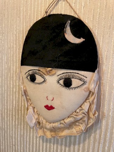 Tête de Colombine à accrocher 1930 art déco