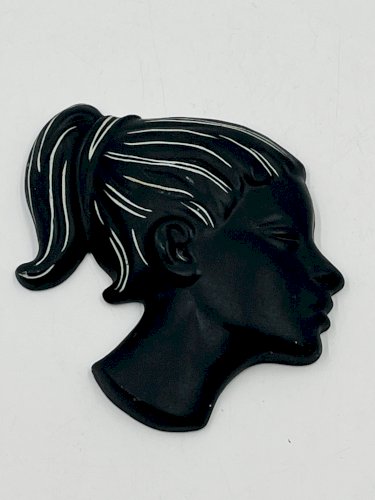 Tête de femme stylisée en céramique émaillée noir Kroon Kenia, années 60–70