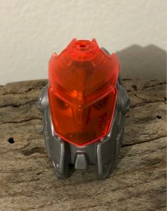 Tête de Lego bionicle