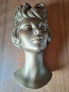 Vintage mannequin head Novita, retro decoration