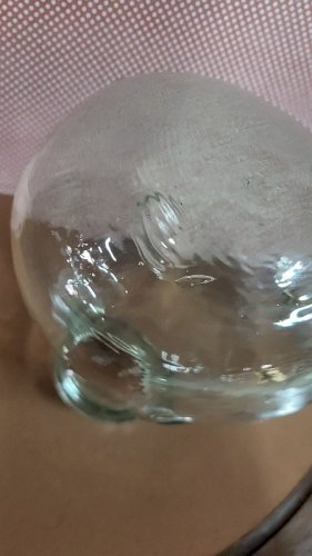 TETE EN VERRE MAROTTE PORTE CHAPEAU OU PERRUQUE DES ANNEES 1970 N°1