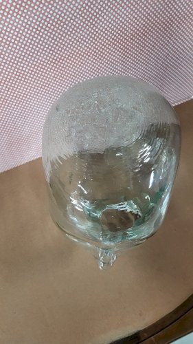 TETE EN VERRE MAROTTE PORTE CHAPEAU OU PERRUQUE DES ANNEES 1970 N°1