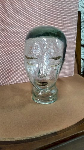 TETE EN VERRE MAROTTE PORTE CHAPEAU OU PERRUQUE DES ANNEES 1970 N°1