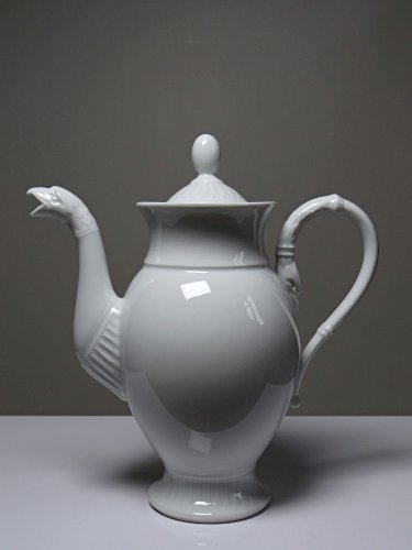 Théière "Aigle" porcelaine blanche très fine de Limoges par Raynaud années 60