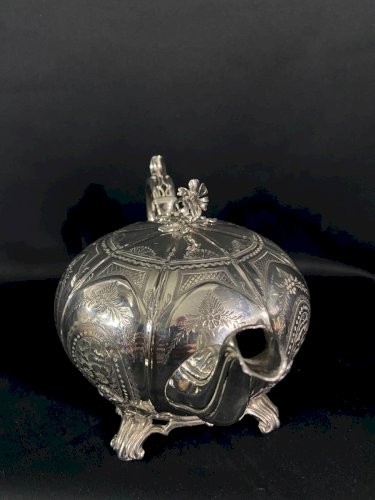 Théière cafetière style Régence métal argenté anglais signé James Dixon & Sons