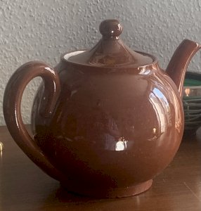 Théière en faïence fine Carmélite Sarreguemines XIXe