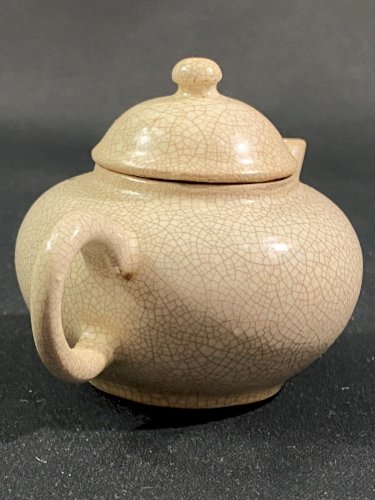 Théière miniature en grès à glaçure craquelée Kan-Nyu Japon Showa