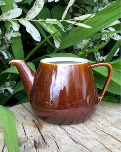 Théière vintage marron Villeroy & Boch sans couvercle