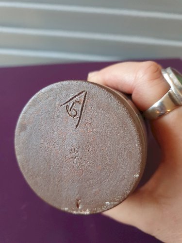 Théières, pot à lait et sucrier en grès