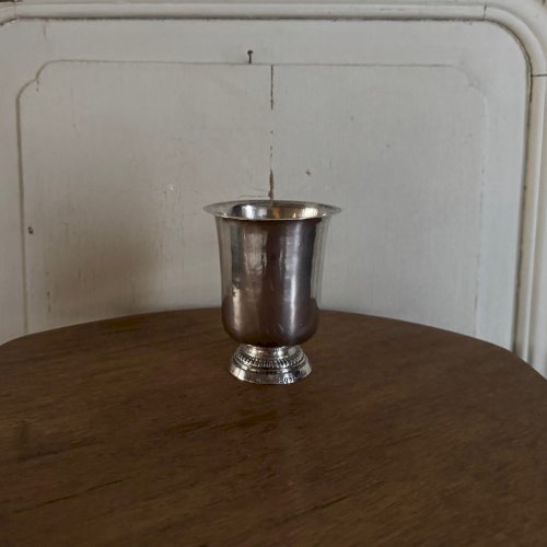 Timbale en argent XVIIIe pied douche godronné Soulard P de Girard M3625