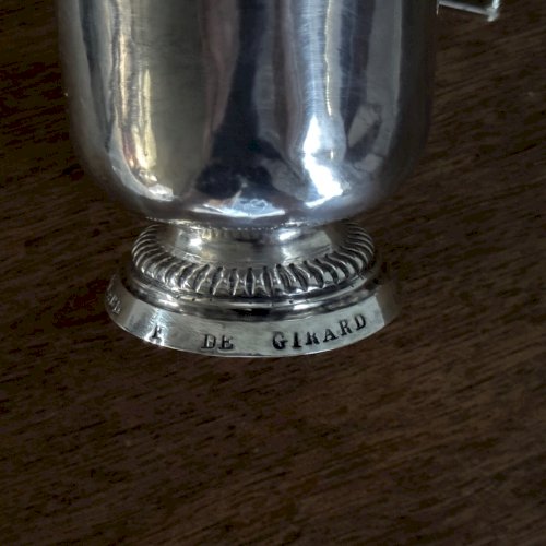 Timbale en argent XVIIIe pied douche godronné Soulard P de Girard M3625