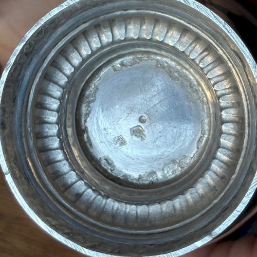 Timbale en argent XVIIIe pied douche godronné Soulard P de Girard M3625