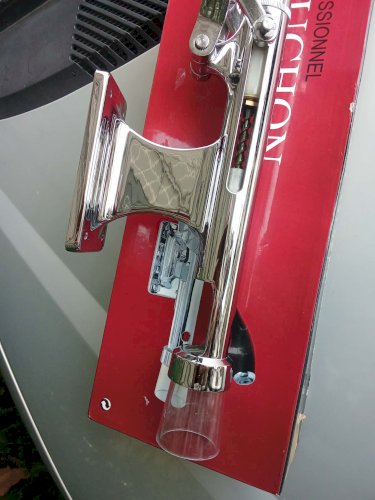 Tire-bouchon professionnel