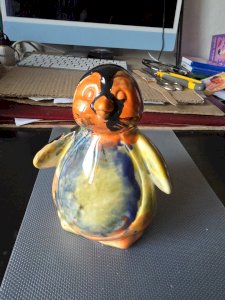 Ceramic Piggy Bank. Penguin 16 cm approx. In very good condition.