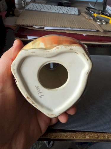 Tirelire En Céramique. Pinguin  16 Cm Env Tbe