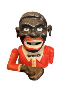 Tirelire en fonte à mécanisme levier maitre d hôtel  Taiwan vintage