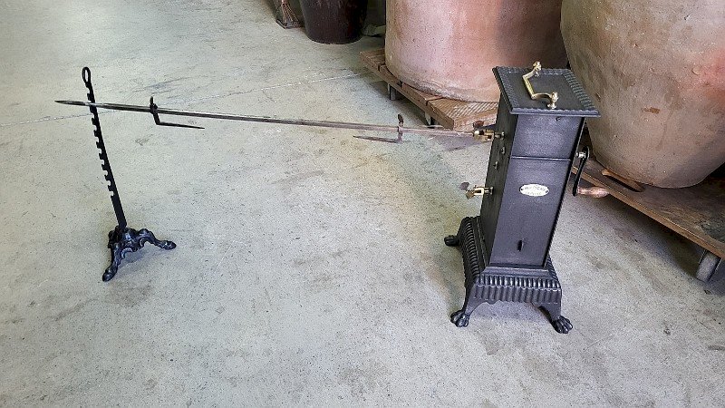 TOURNE BROCHE MECANIQUE ANCIEN MARCEL REGLADE LA REOLE  REVISE ET GARANTIE N° 2