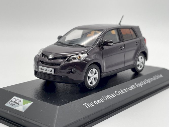 Toyota Urban Cruiser 1/43 Minichamps