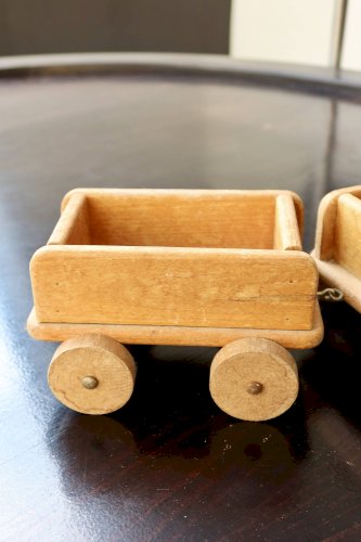 Train en bois ancien jouet Bertin locomotive et wagons