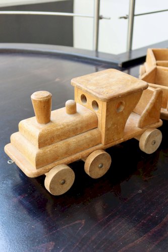Train en bois ancien jouet Bertin locomotive et wagons