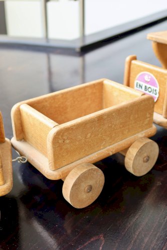 Train en bois ancien jouet Bertin locomotive et wagons