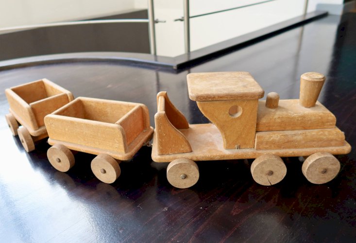 Train en bois ancien jouet Bertin locomotive et wagons