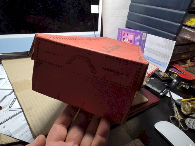 Trains Hornby, Échelle 0, Passerelle métallique avec 2 sémaphores, Ref: n°2